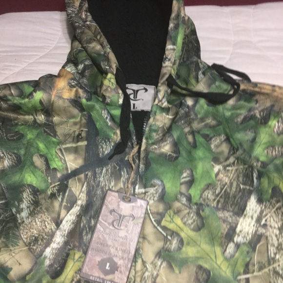 Hunter Jacket - Picture 15 of 16